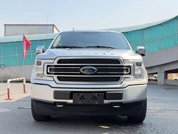 Ford F-150 Raptor