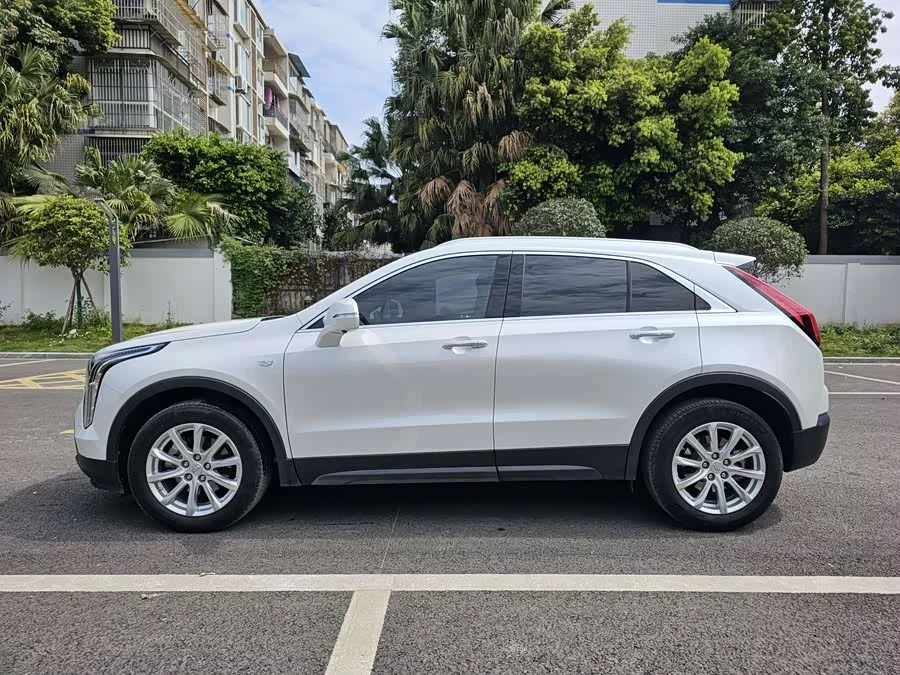 Cadillac XT4