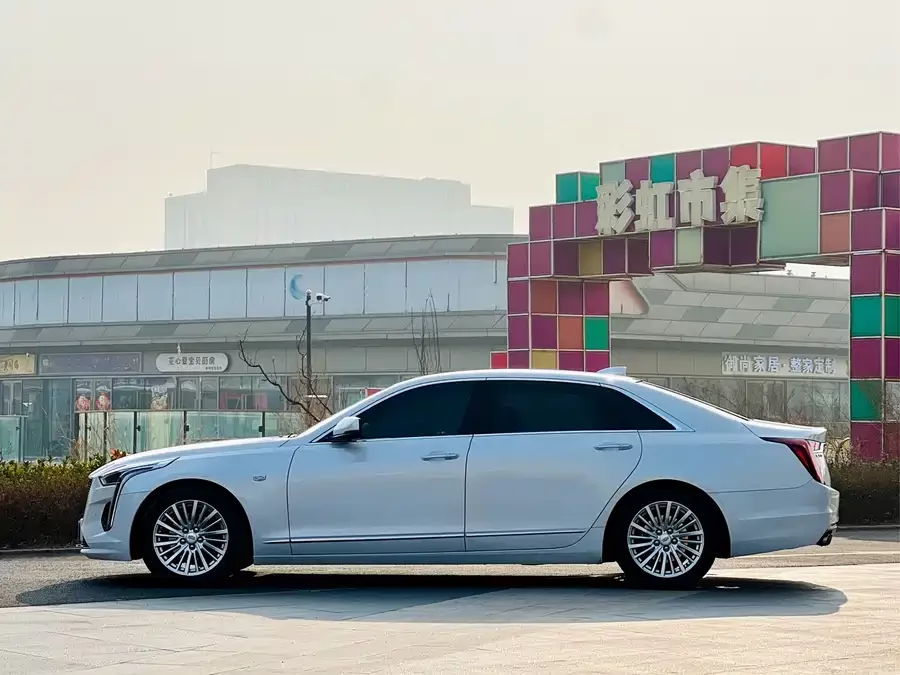 Cadillac CT6