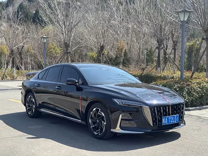 Hongqi H6