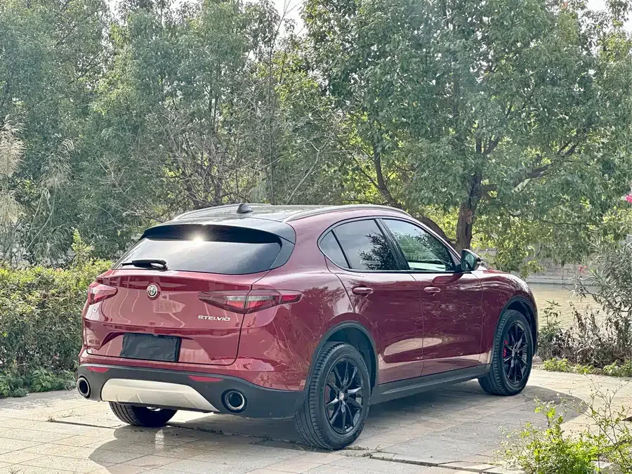 Alfa Romeo Stelvio