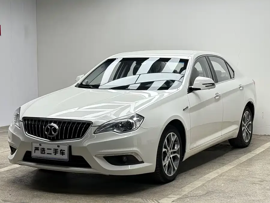 BAIC Saab D70