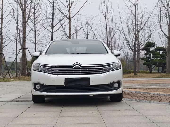 Citroën C6