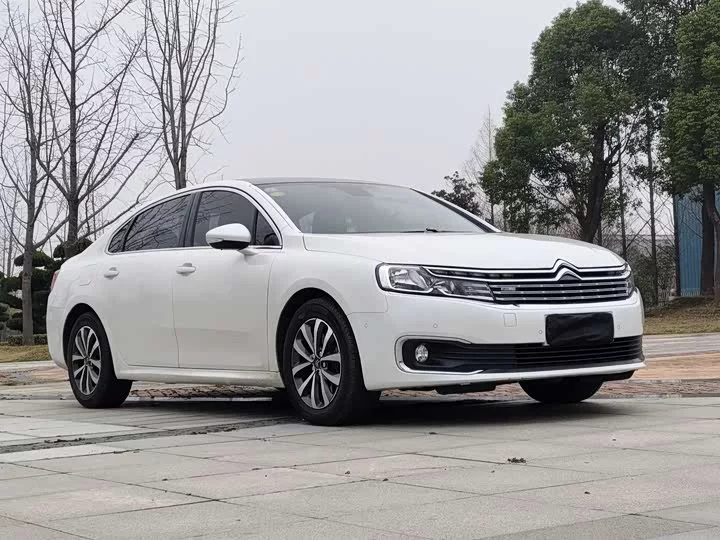 Citroën C6