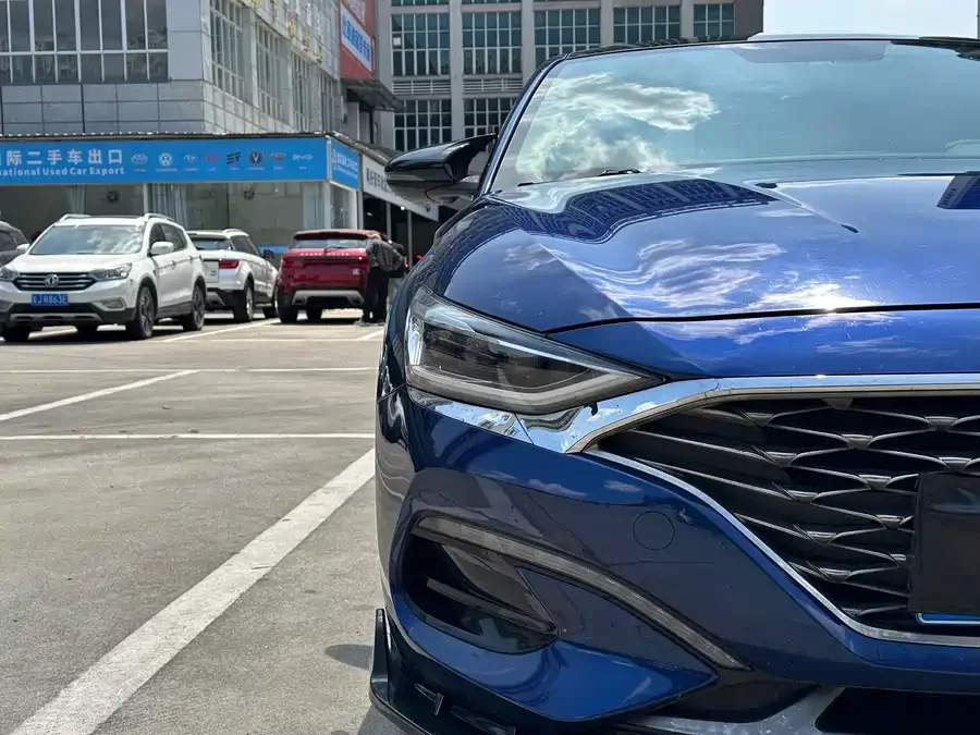 Hyundai Festa
