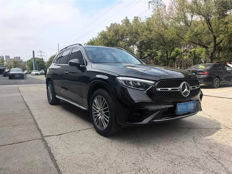 Mercedes Benz GLC