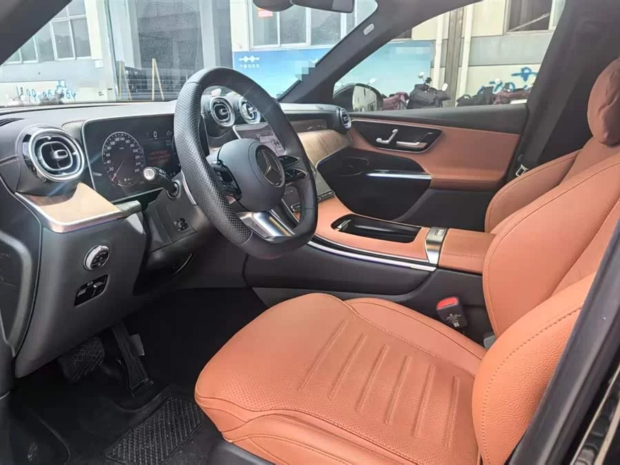 Mercedes Benz GLC