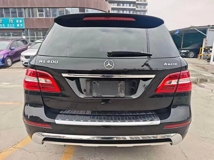 Mercedes-Benz M-Class
