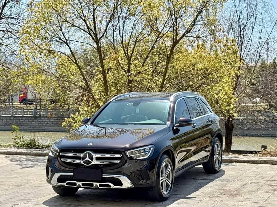 Mercedes Benz GLC