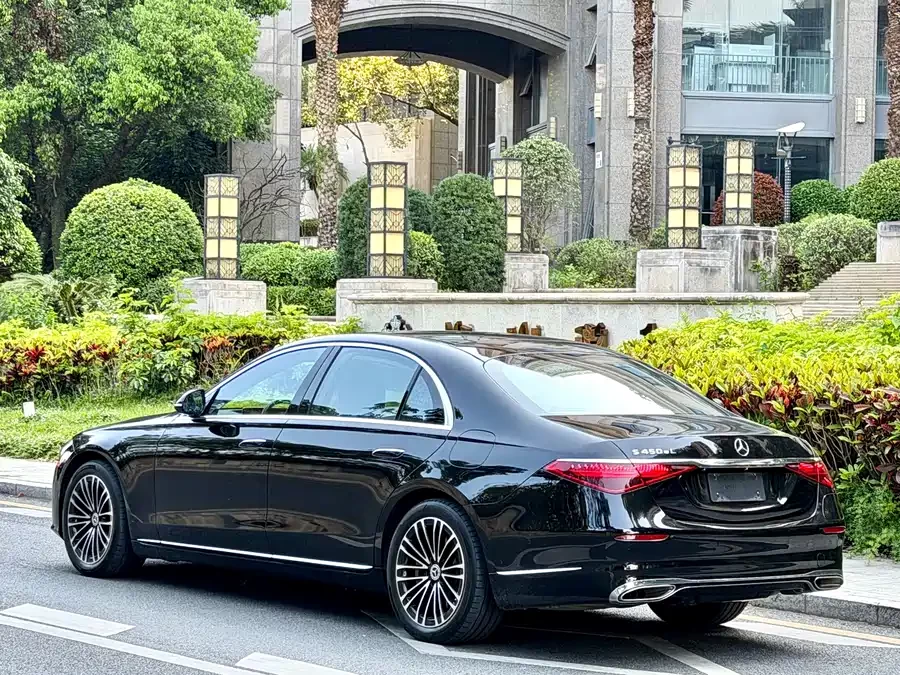 Mercedes Benz S-class new energy