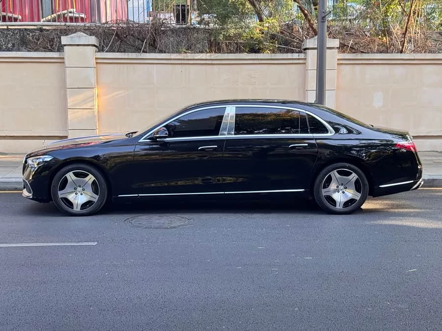 Mercedes Benz Maybach S-Class