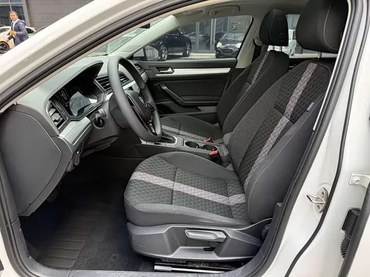 Volkswagen Lingdu
