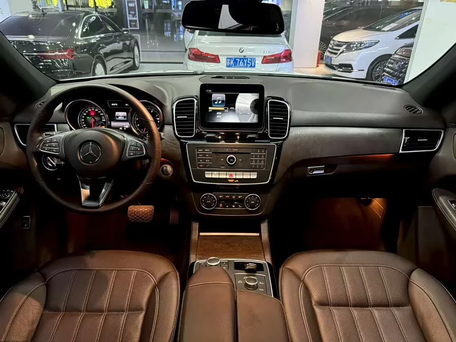 Mercedes Benz GLE (Imported)