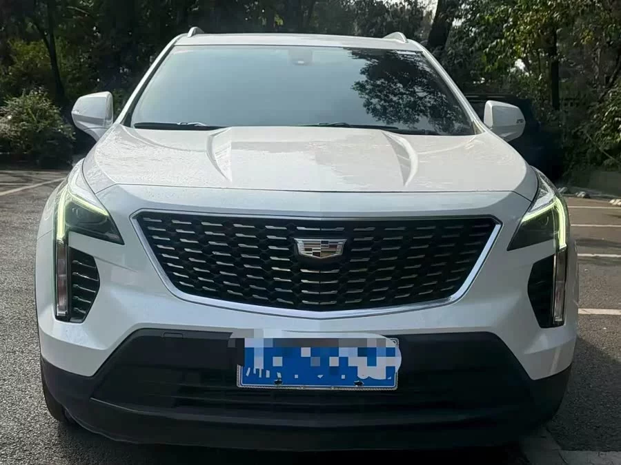 Cadillac XT4