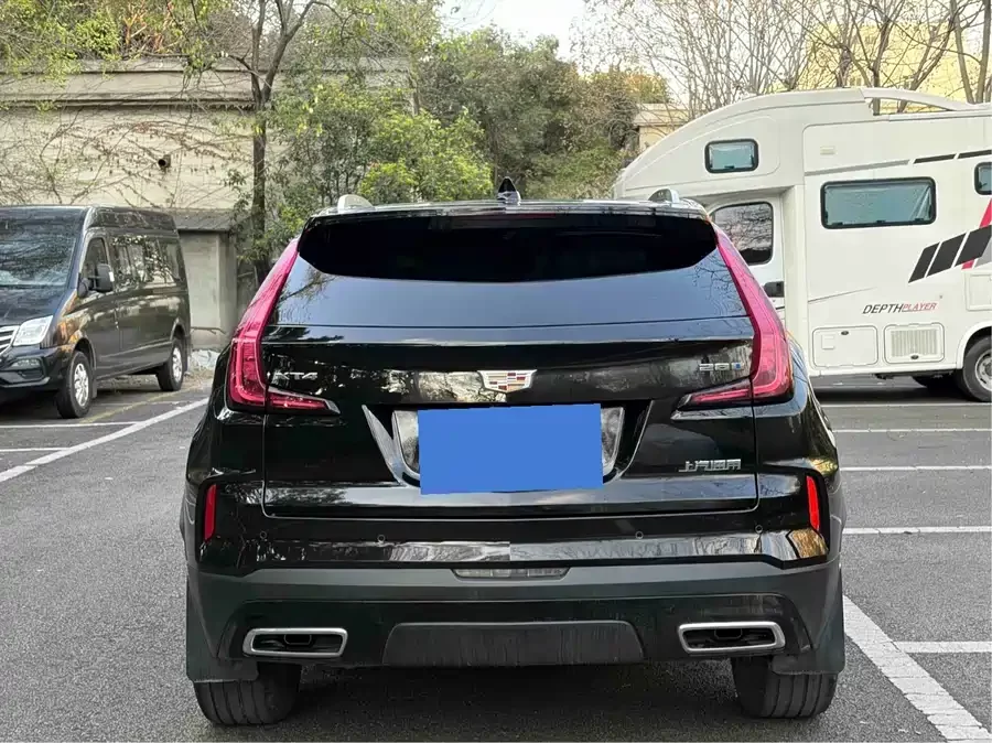 Cadillac XT4
