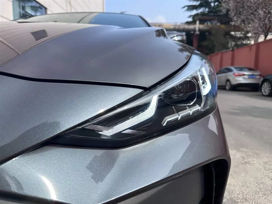 MG 5