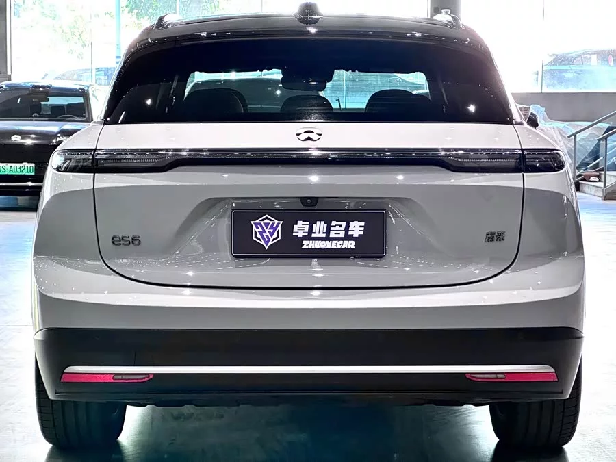 NIO ES6