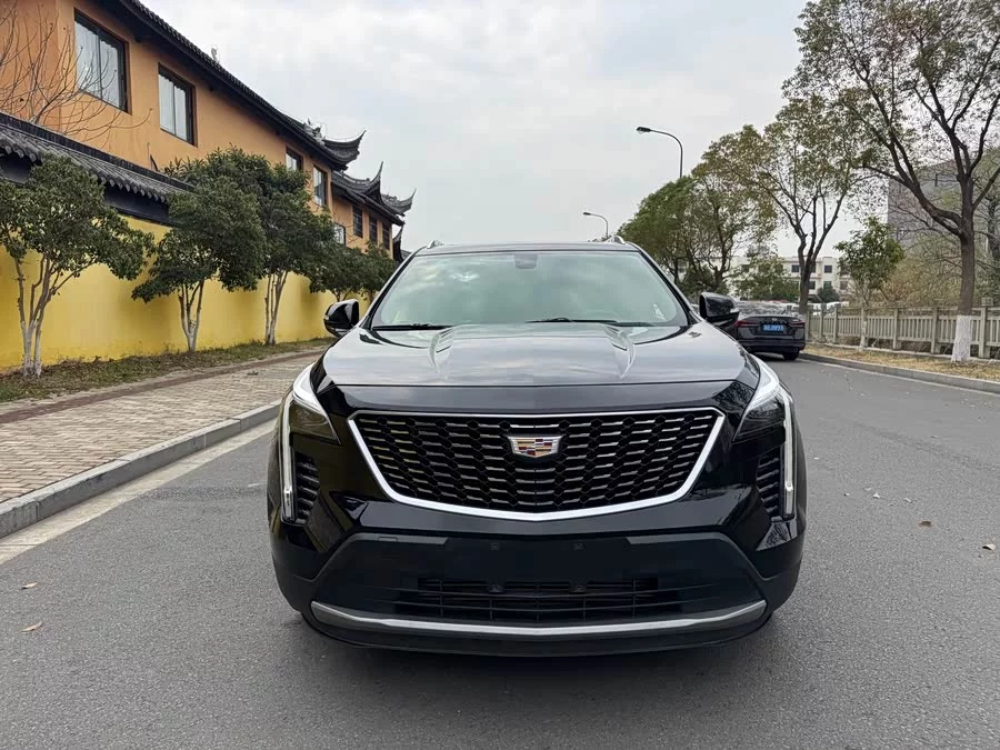 Cadillac XT4