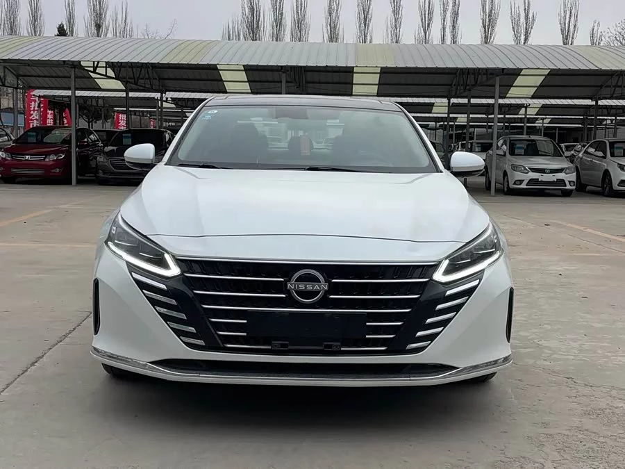 Nissan Teana