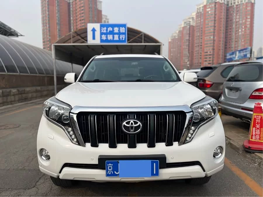 Toyota Prado