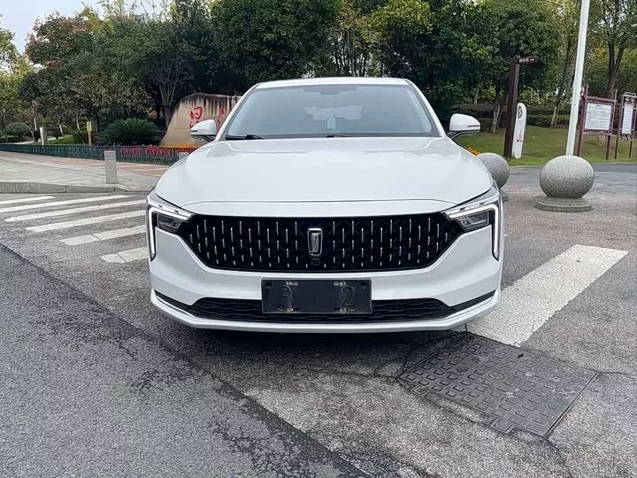 FAW Besturn B70
