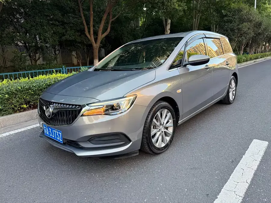 Buick GL6