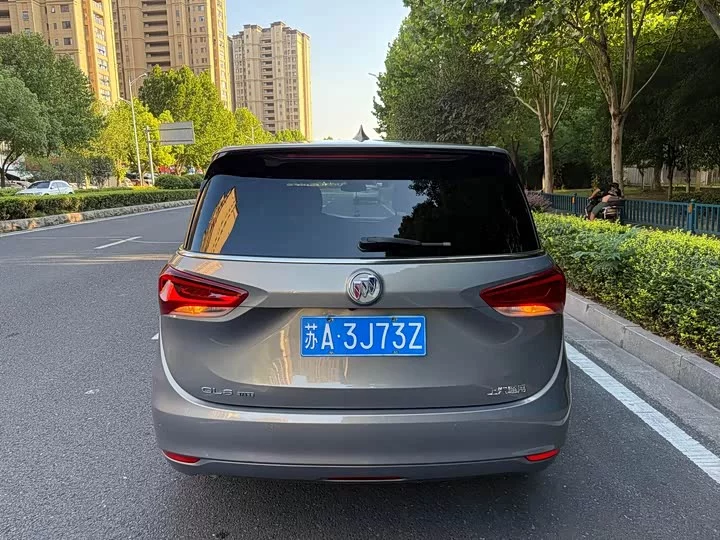 Buick GL6