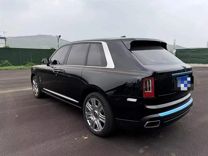 Rolls Royce Cullinan