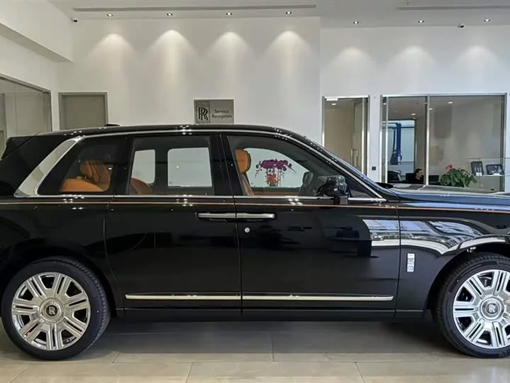 Rolls Royce Cullinan