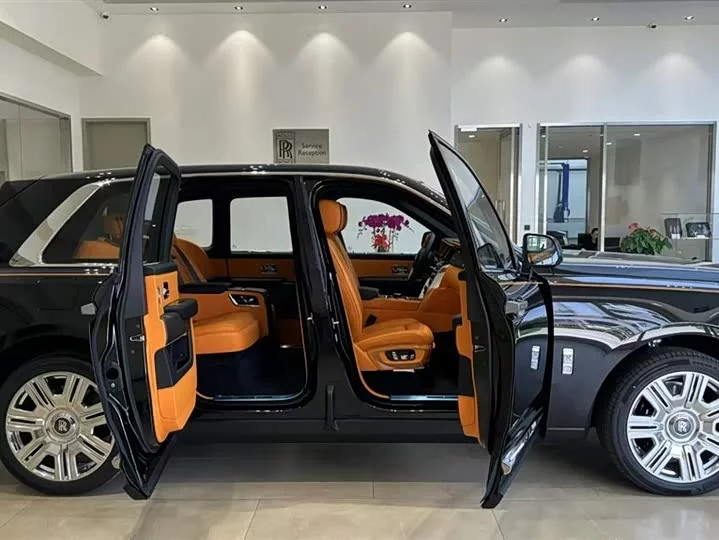 Rolls Royce Cullinan