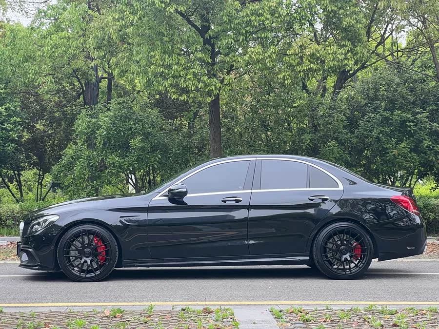 Mercedes Benz C-Class AMG