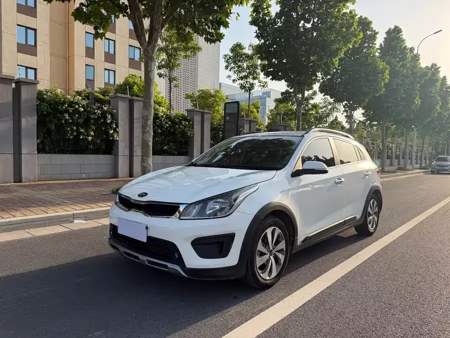 Kia KX CROSS