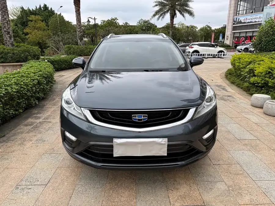 Geely Emgrand GS