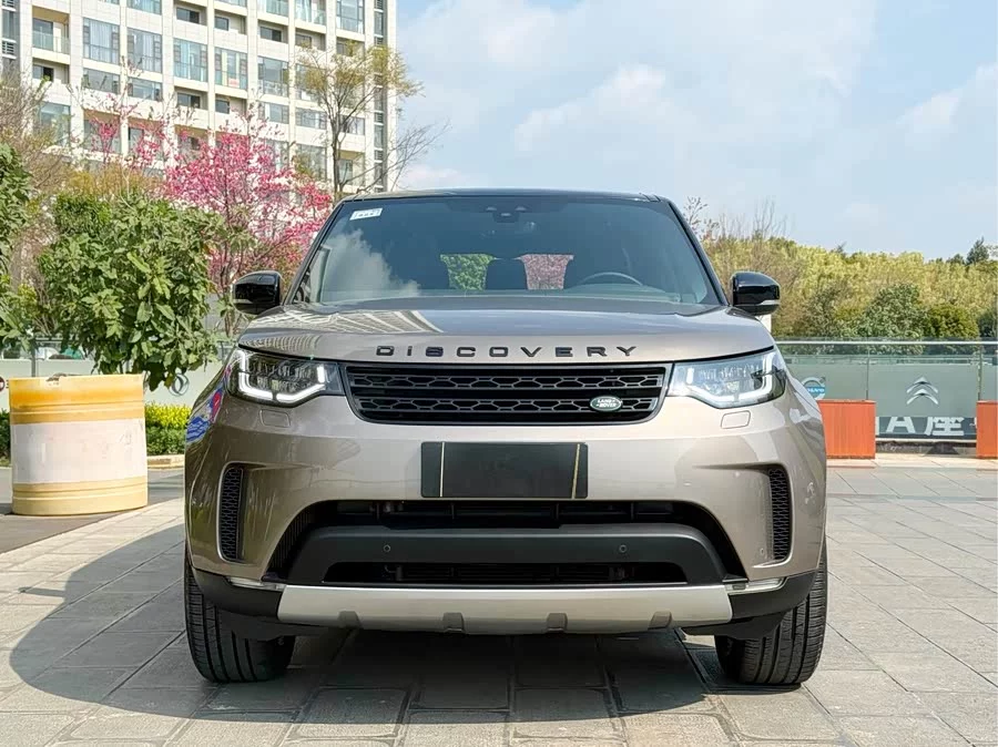 Land Rover finds