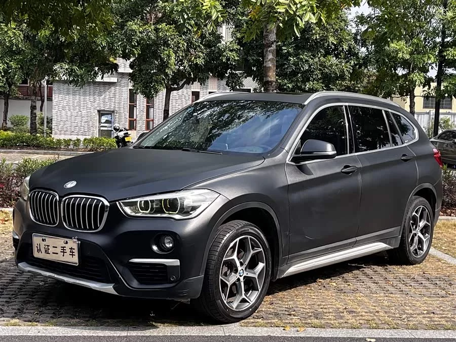 BMW X1