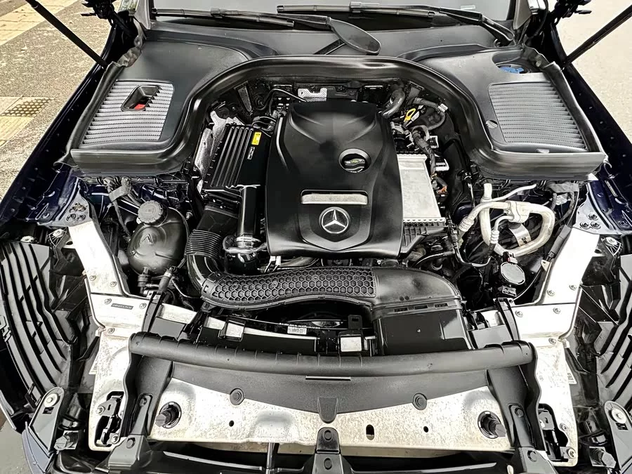 Mercedes Benz GLC