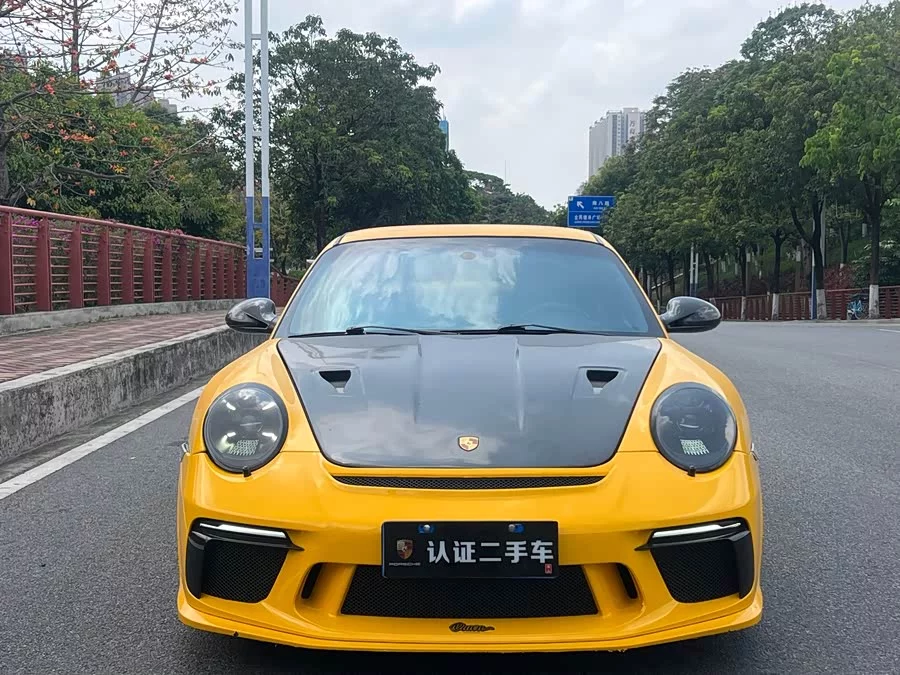 Porsche 911