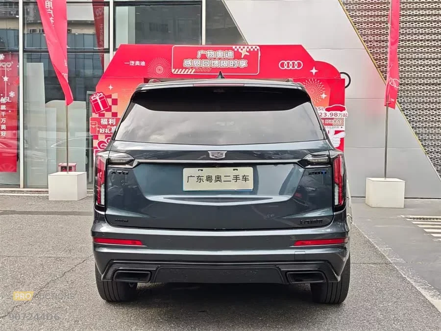 Cadillac XT6