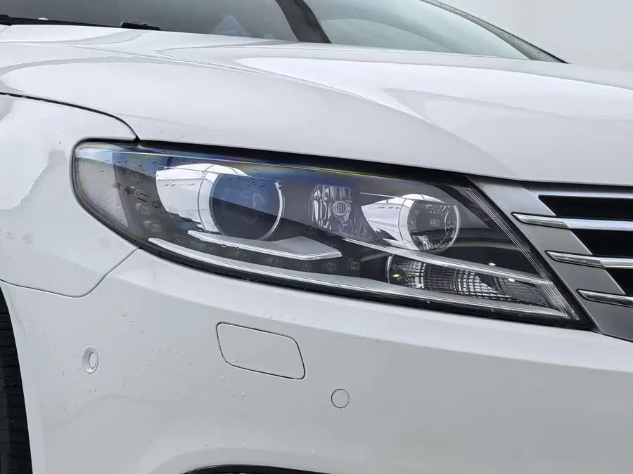 Volkswagen FAW- CC