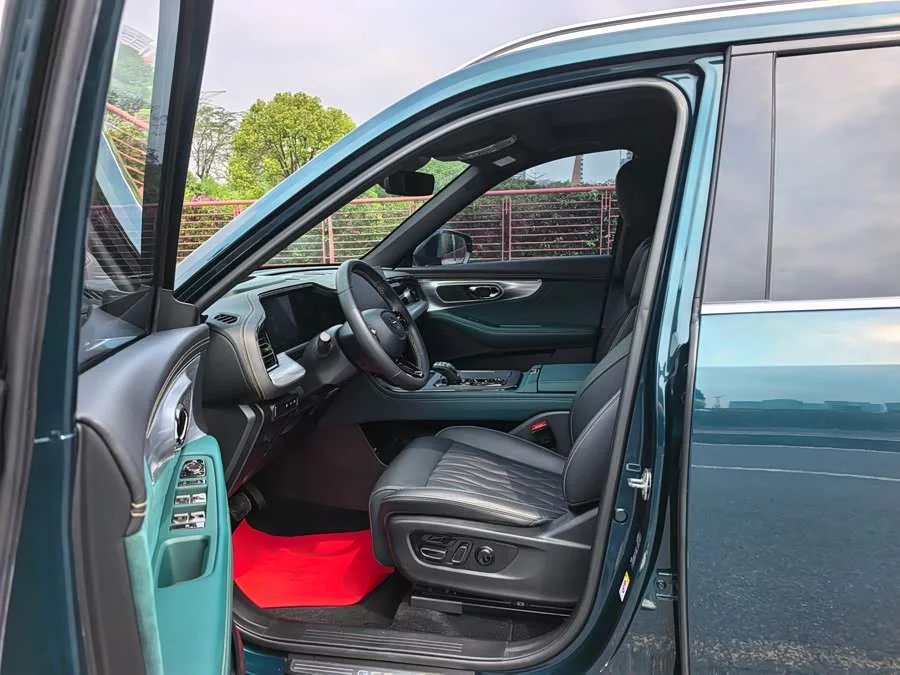 GAC Trumpchi GS8