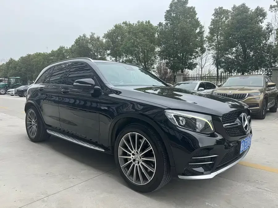 Mercedes Benz GLC AMG