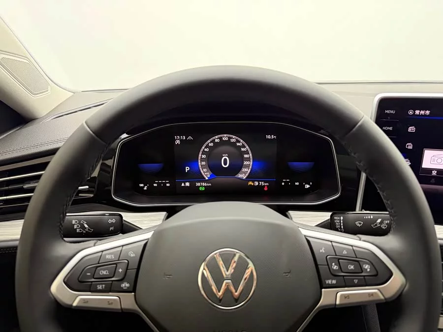 Volkswagen Sagitar