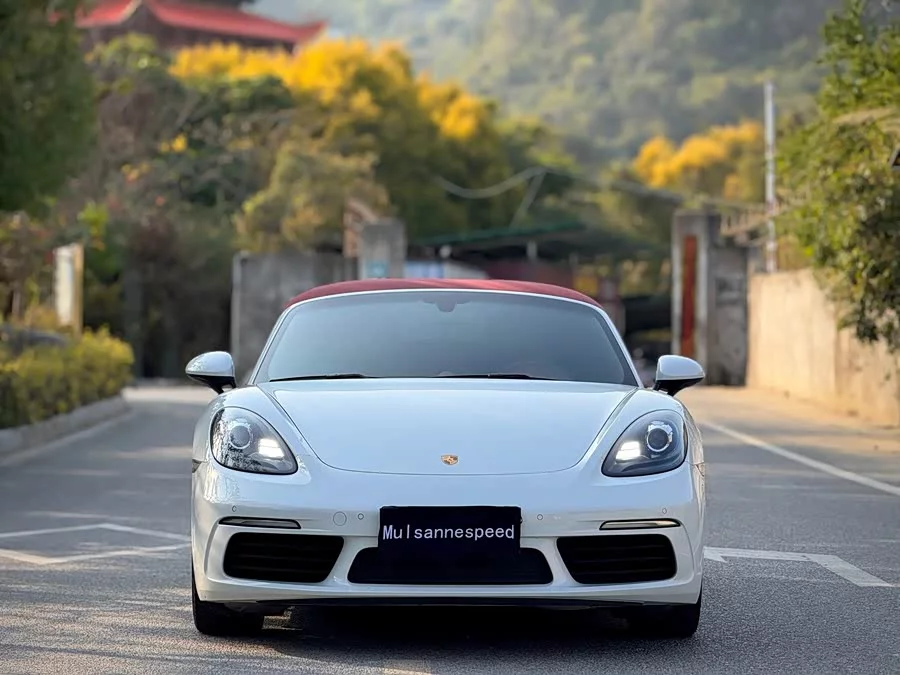 Porsche 718