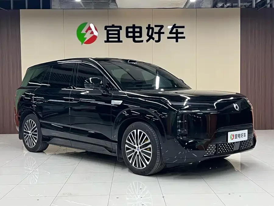 BYD N8L