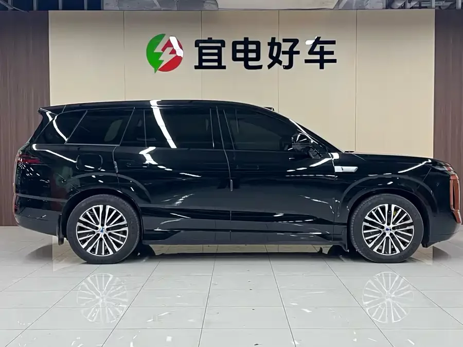 BYD N8L