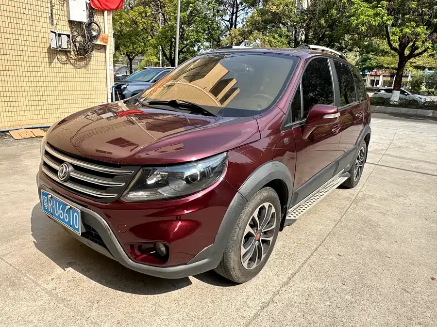 Dongfeng Jingyi X5