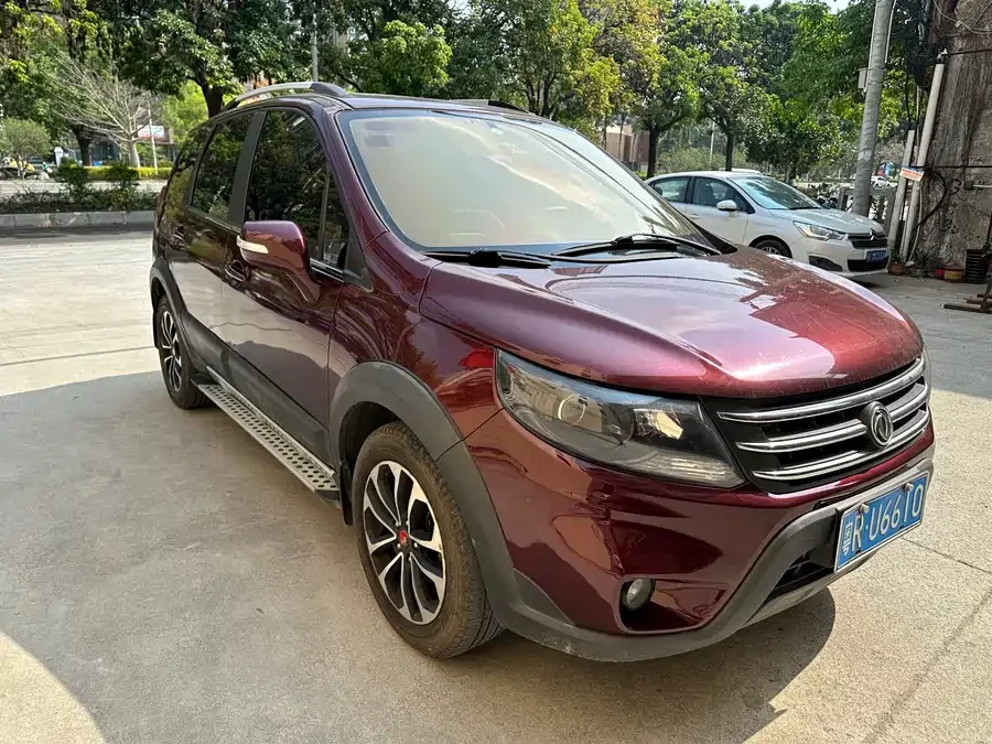Dongfeng Jingyi X5