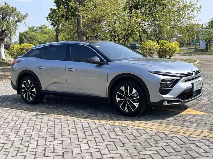 Citroën Versailles C5 X