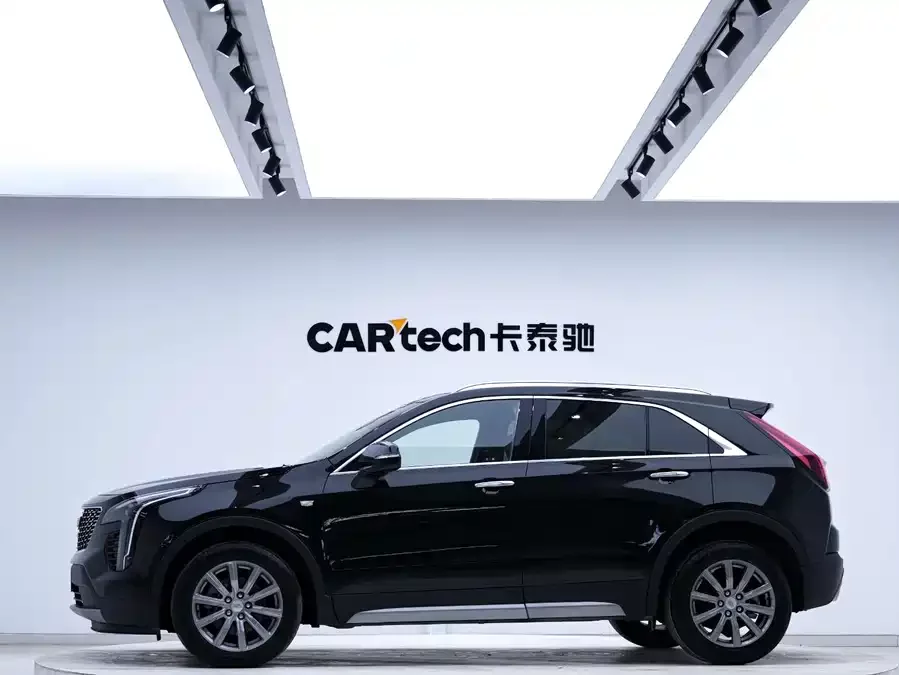 Cadillac XT4