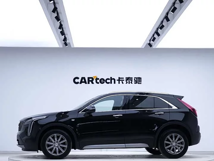 Cadillac XT4
